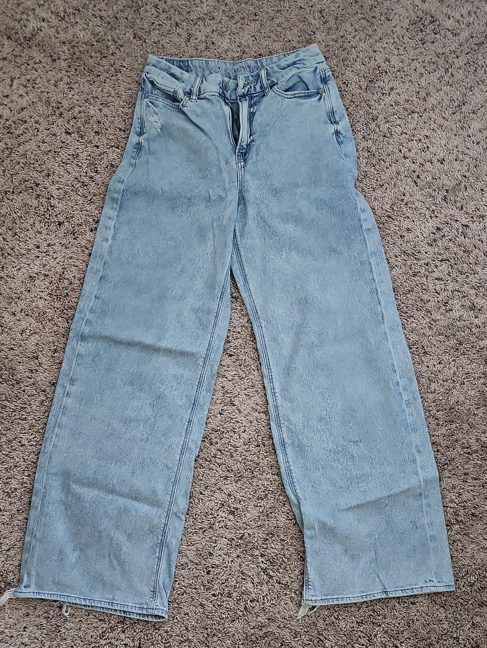 American Eagle Outfitters Light Wash Wide Leg Jeans